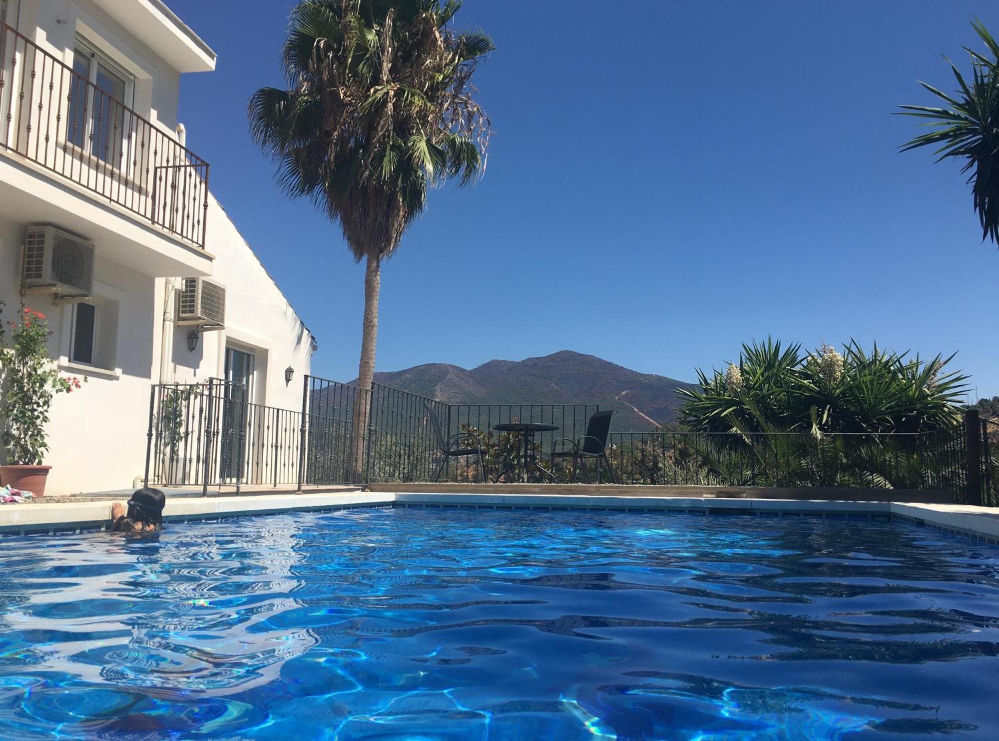 Penthouse Apartment, Cortijo Fruitful Hills มาลากา ภายนอก รูปภาพ